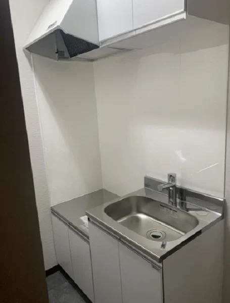 平塚のスケルトン店舗物件の厨房