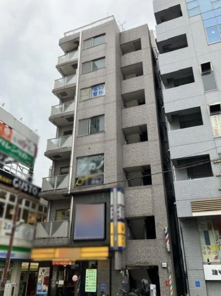 貸店舗(スケルトン)の外観