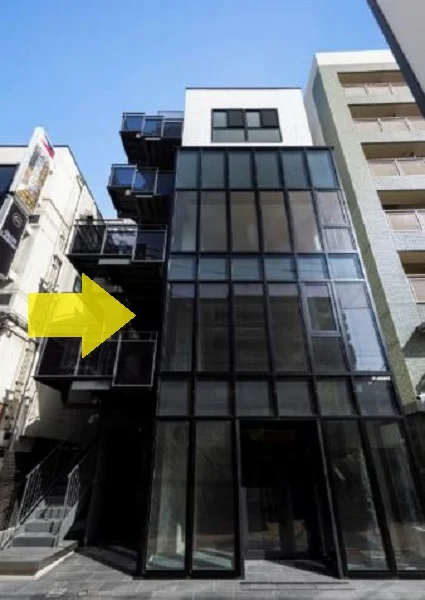 貸店舗(スケルトン)の外観