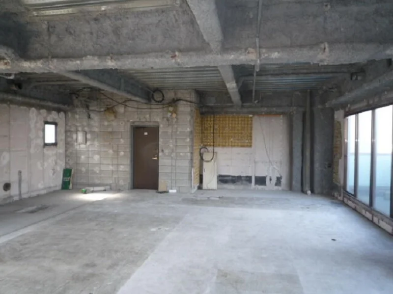 東陽町のスケルトン物件の内装