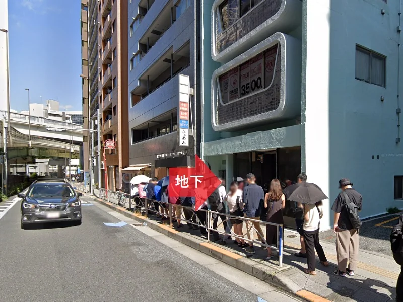 貸店舗(スケルトン)の外観