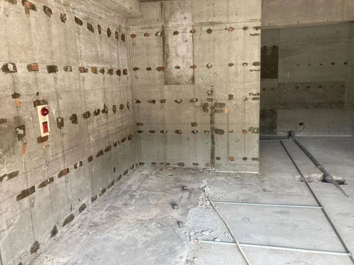 貸店舗(スケルトン)の内装