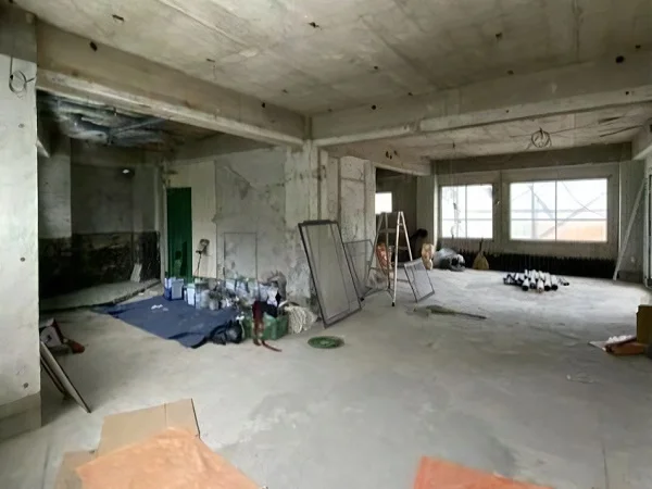 西小山のスケルトン物件の内装