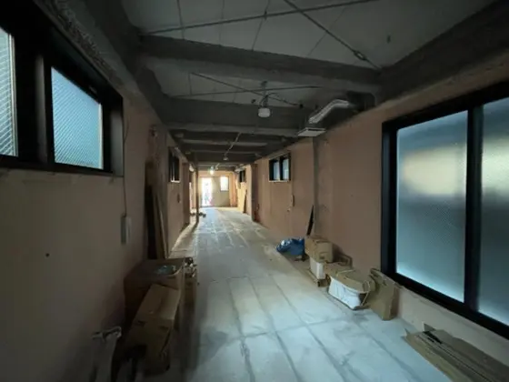 大島のスケルトン物件の内装