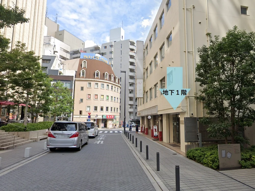 貸店舗(スケルトン)の外観