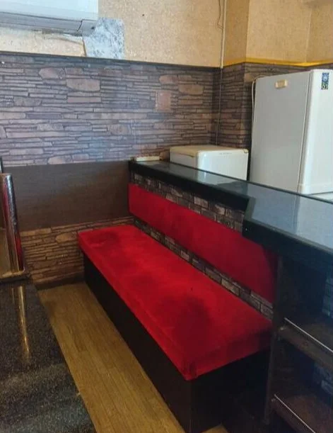 戸塚のスナック・パブ居抜きの内装