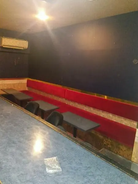 戸塚のスナック・パブ居抜きの内装