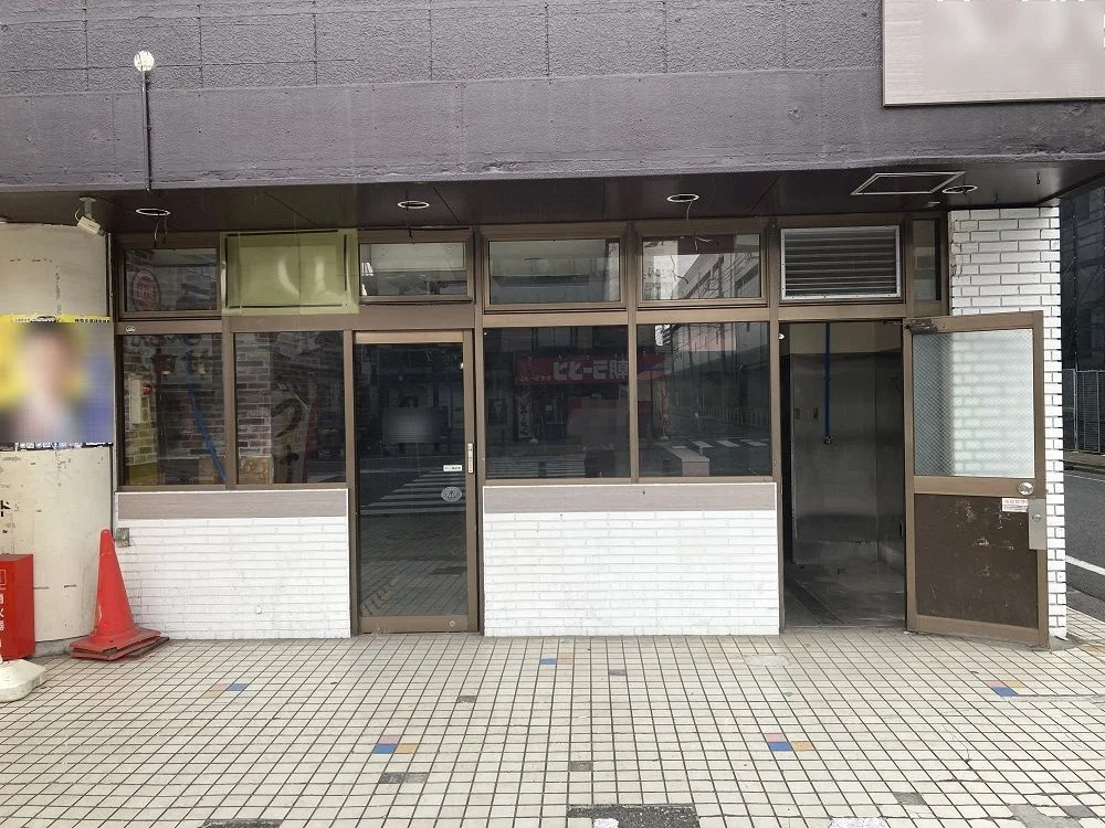 相模原の居抜き店舗のエントランス