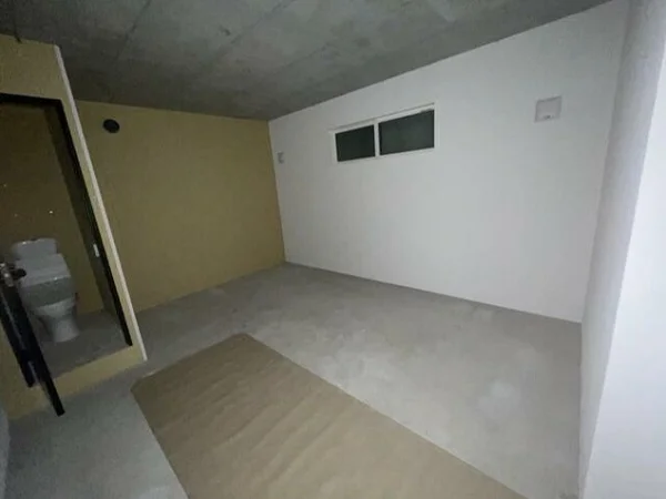 貸店舗(スケルトン)の内装