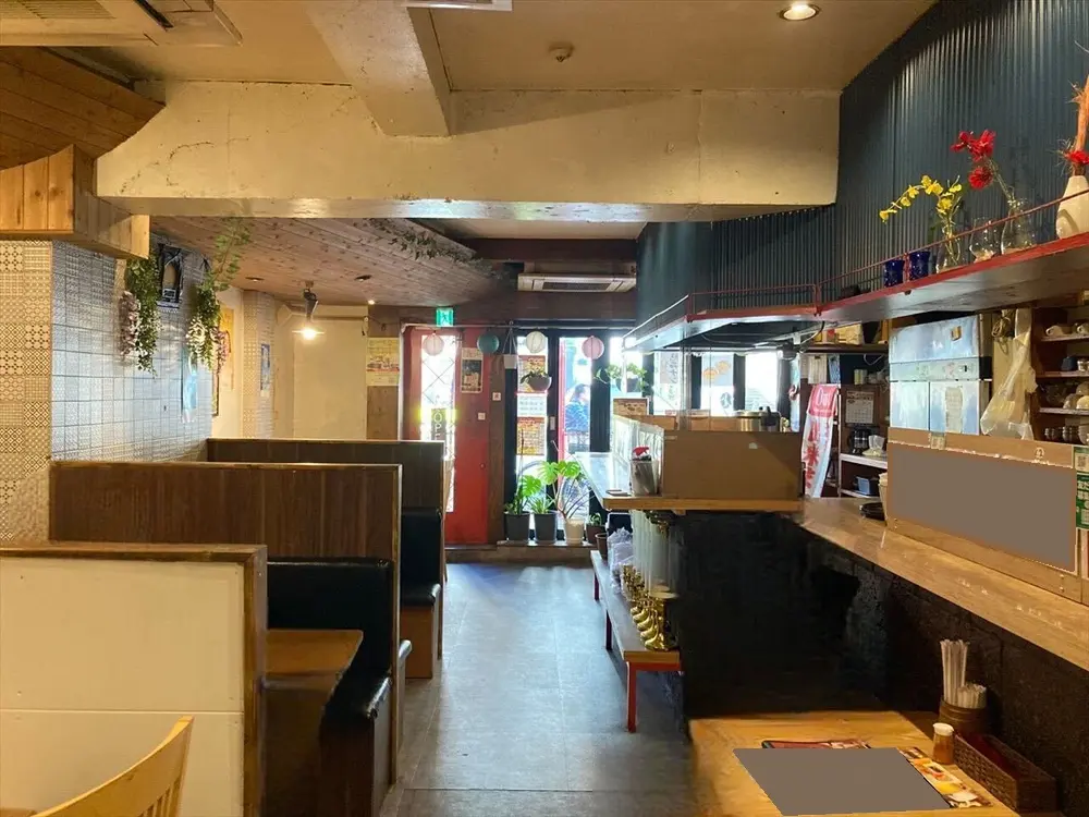 蒔田の居抜き店舗の内装