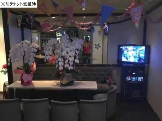 河辺の居抜き店舗の内装