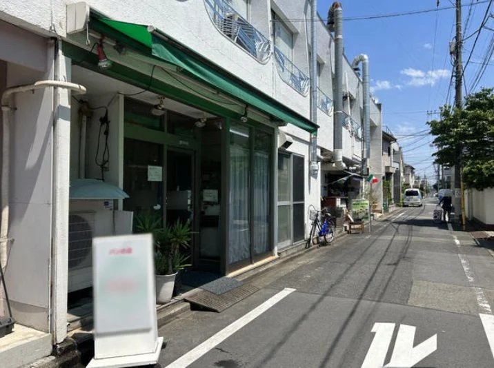 西荻窪のセントラルキッチン居抜きの外観