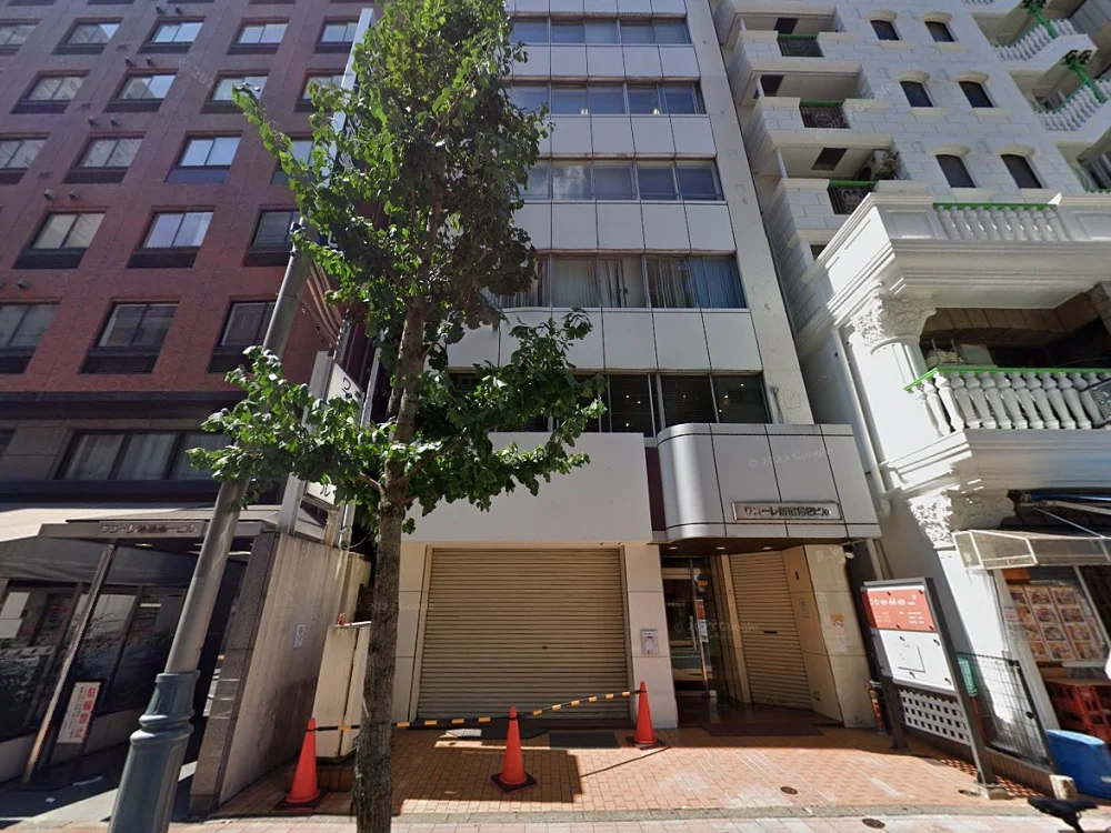 新宿の居抜き店舗の外観