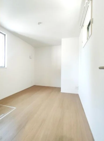 貸店舗(事務所仕様)の内装