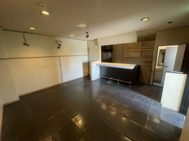 居酒屋の居抜き物件の内装