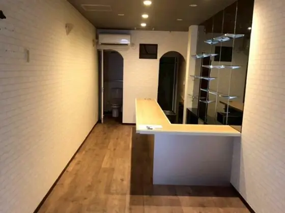 白楽の居抜き店舗の内装