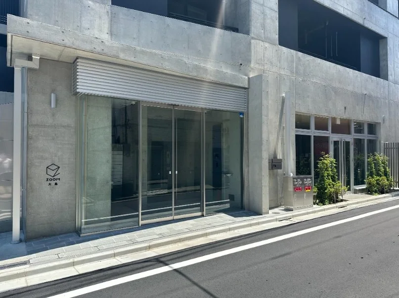 貸店舗(スケルトン)の外観