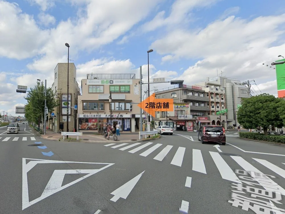 貸店舗(スケルトン)の外観