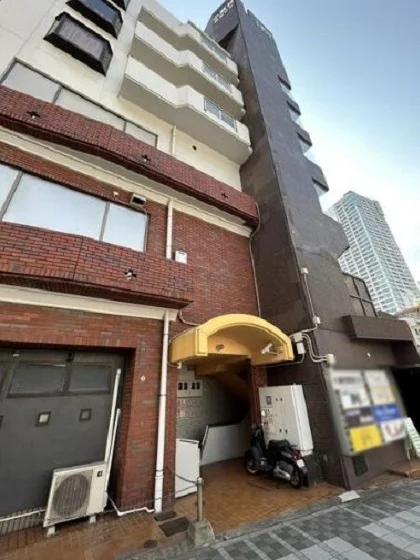 スナック・パブの居抜き物件の外観