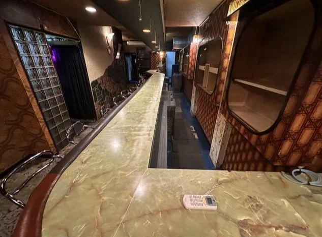 スナック・パブの居抜き物件の内装