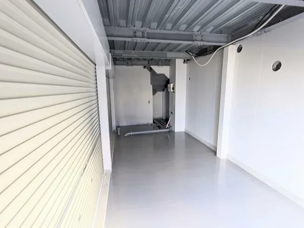 月島のスケルトン物件の内装