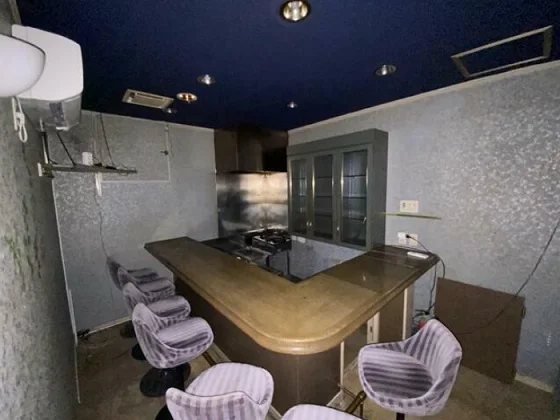 スナック・パブの居抜き物件の内装