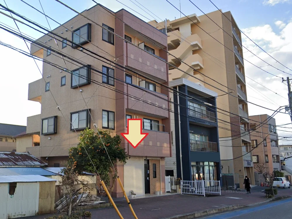 京成津田沼のスケルトン店舗物件の外観