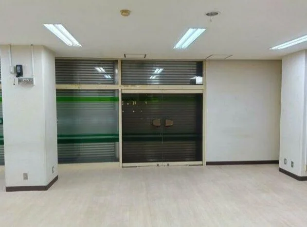 馬喰横山のスケルトン物件の内装