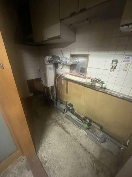 八王子のスケルトン店舗物件の厨房