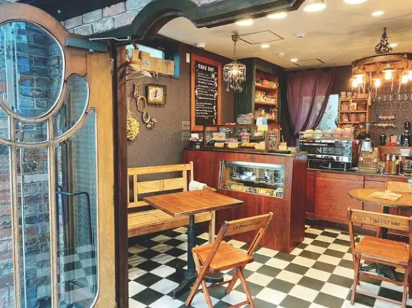 カフェ・喫茶店の居抜き物件の内装