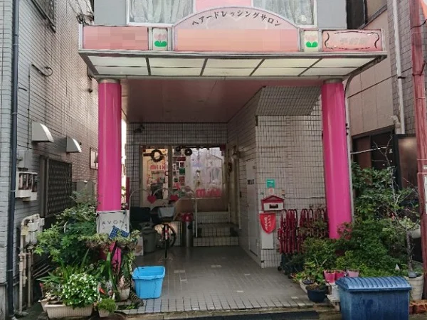 大宮の美容室・理容室居抜きのエントランス