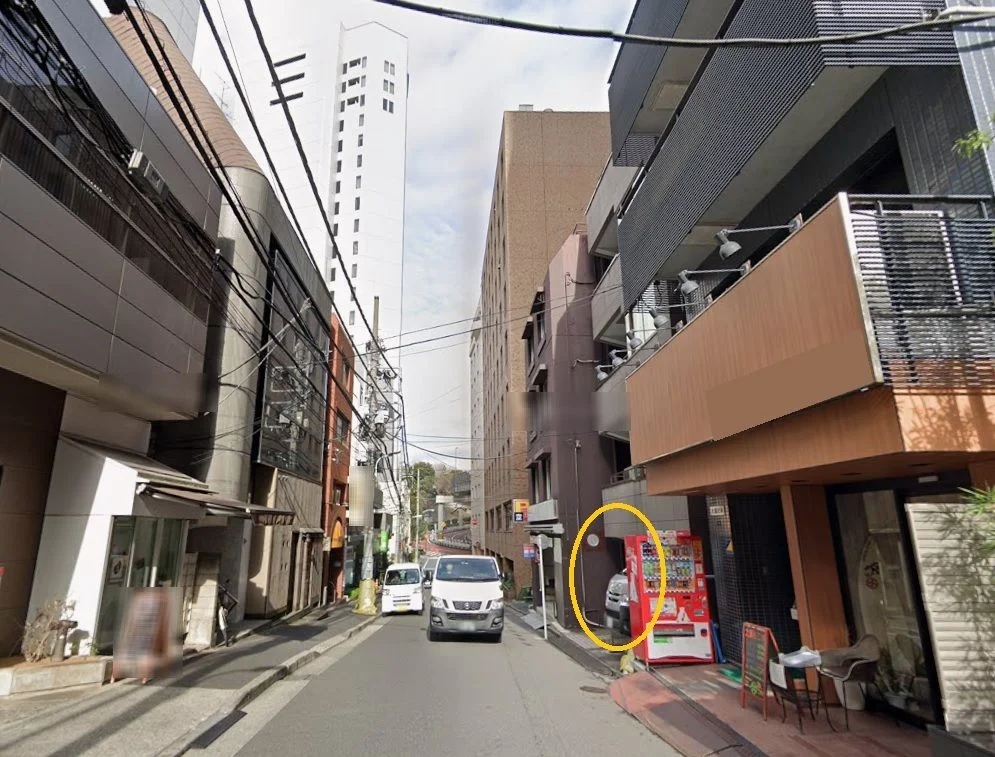 赤坂見附のスケルトン店舗物件の周辺