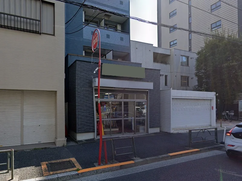 南砂町の物販居抜きのエントランス