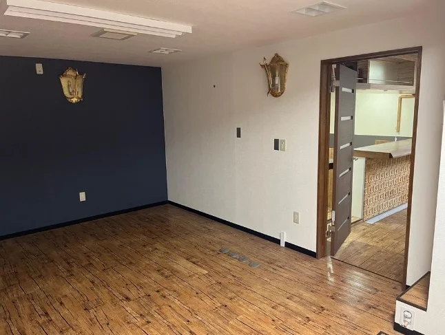 貸店舗(事務所仕様)の内装