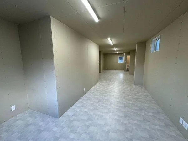 西大島のスケルトン物件の内装