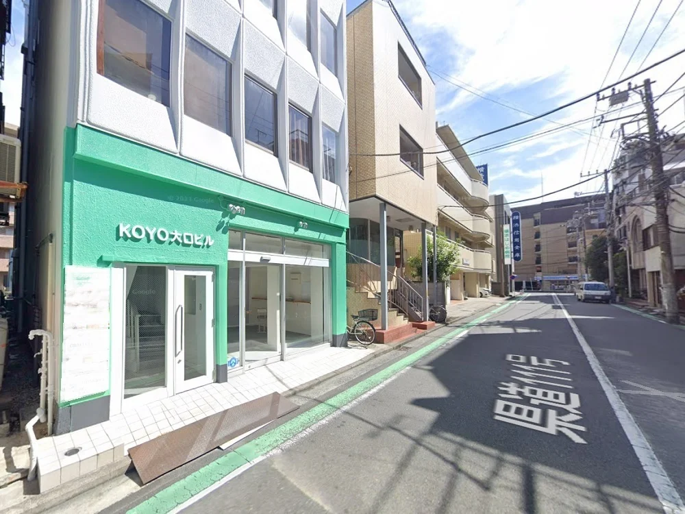 貸店舗(事務所仕様)の外観