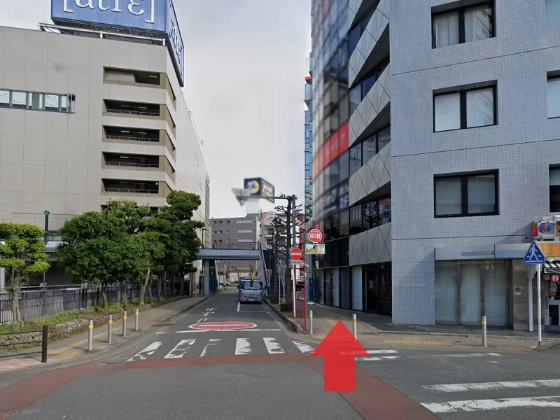 川越のスケルトン店舗物件の外観