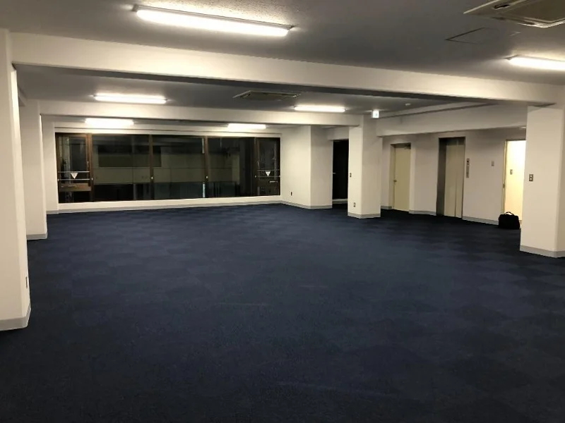 松戸の事務所仕様店舗物件の内装