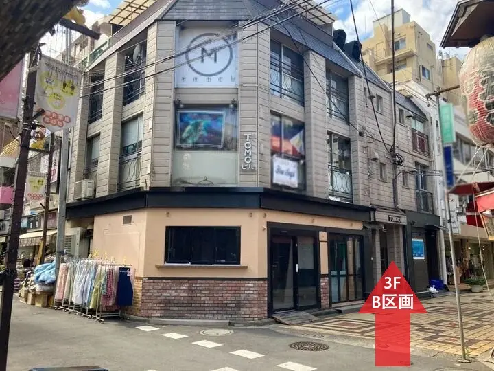 上福岡のスナック・パブ居抜きの外観