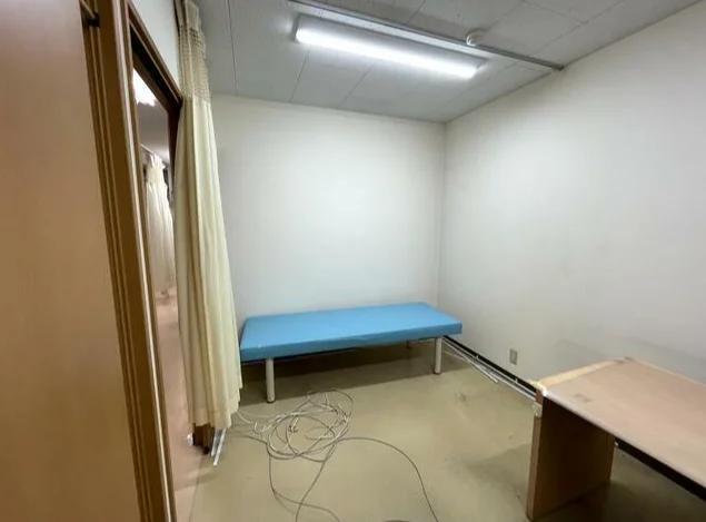 追浜の医院居抜きの内装