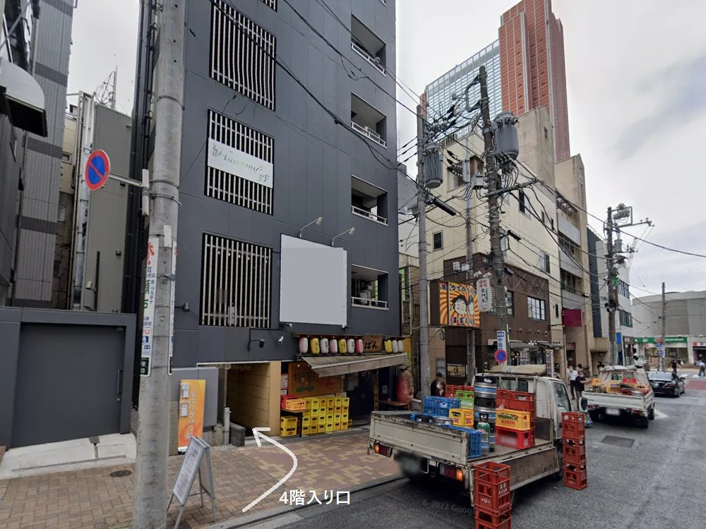 三軒茶屋のスケルトン店舗物件の外観