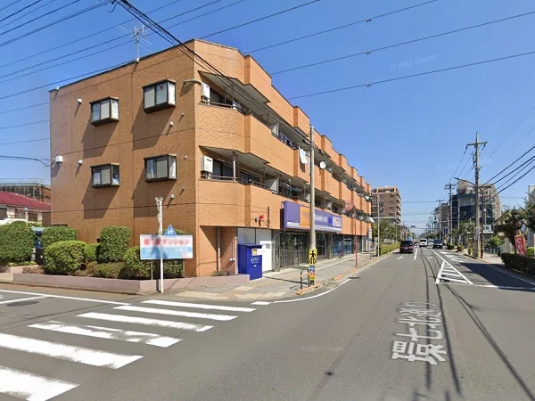 西新井大師西のスケルトン物件の外観