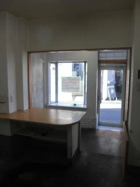 希望ヶ丘のテイクアウト居抜きの内装