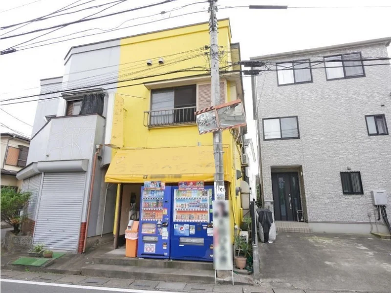 稲荷山公園の居抜き店舗の外観