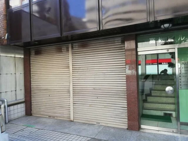 大森海岸のスケルトン店舗物件の外観