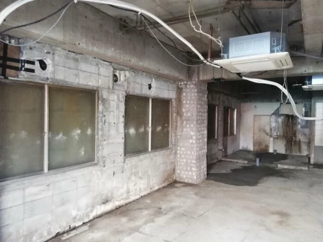 貸店舗(スケルトン)の内装