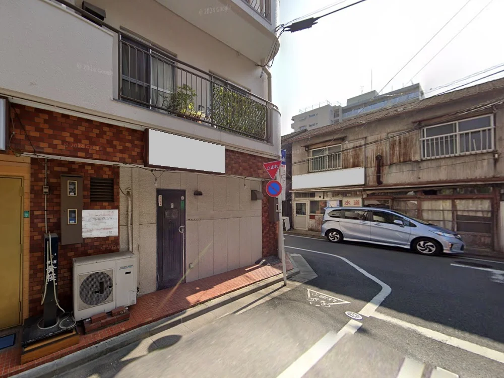 貸店舗(スケルトン)の外観