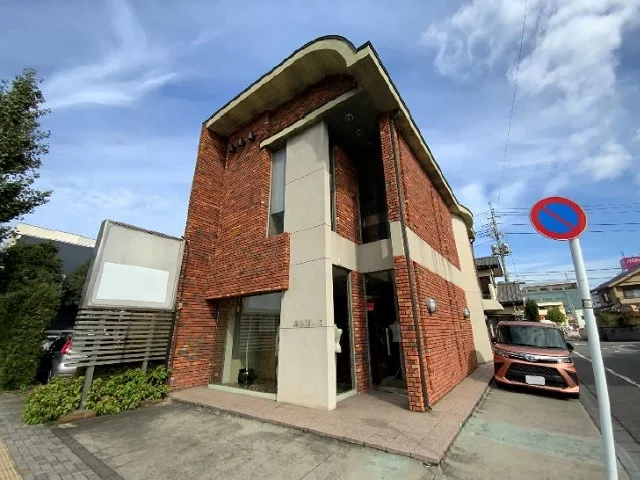 河辺の物販居抜きの外観