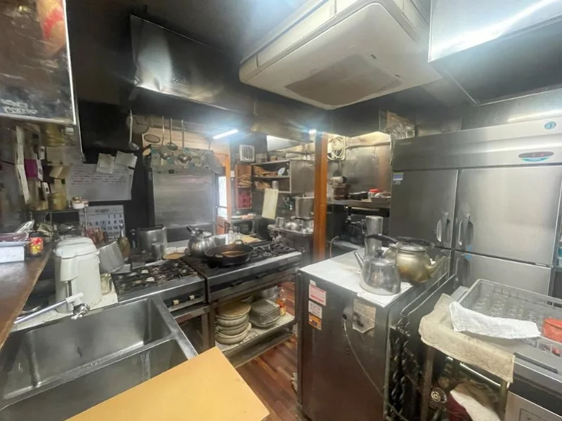川越の居抜き店舗の厨房