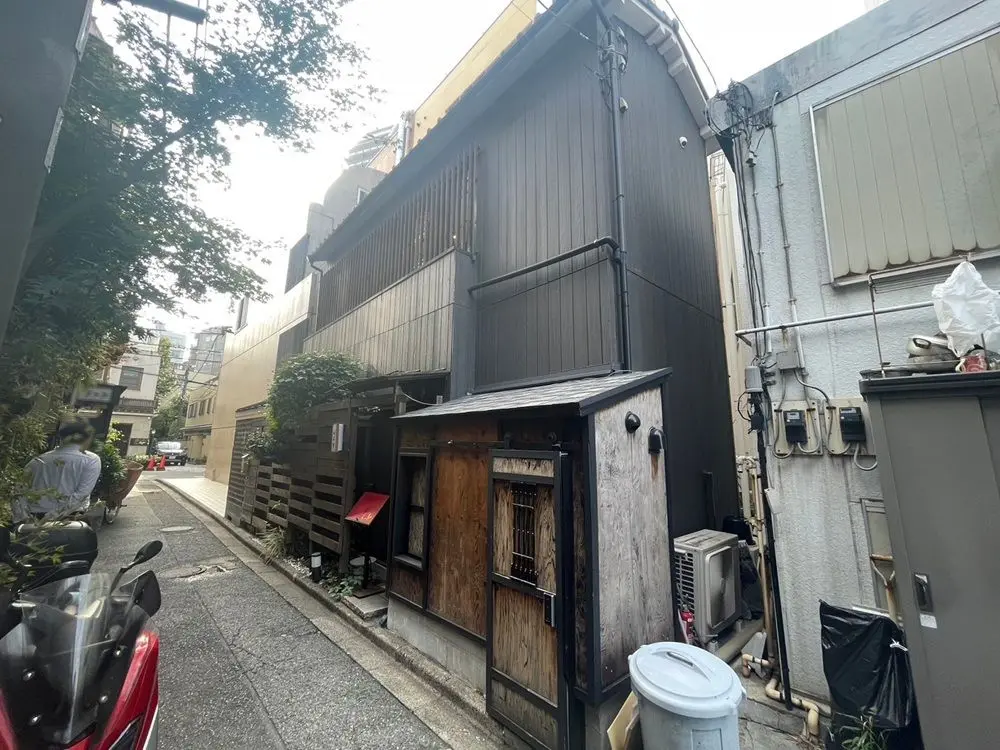 神楽坂の寿司居抜きの外観